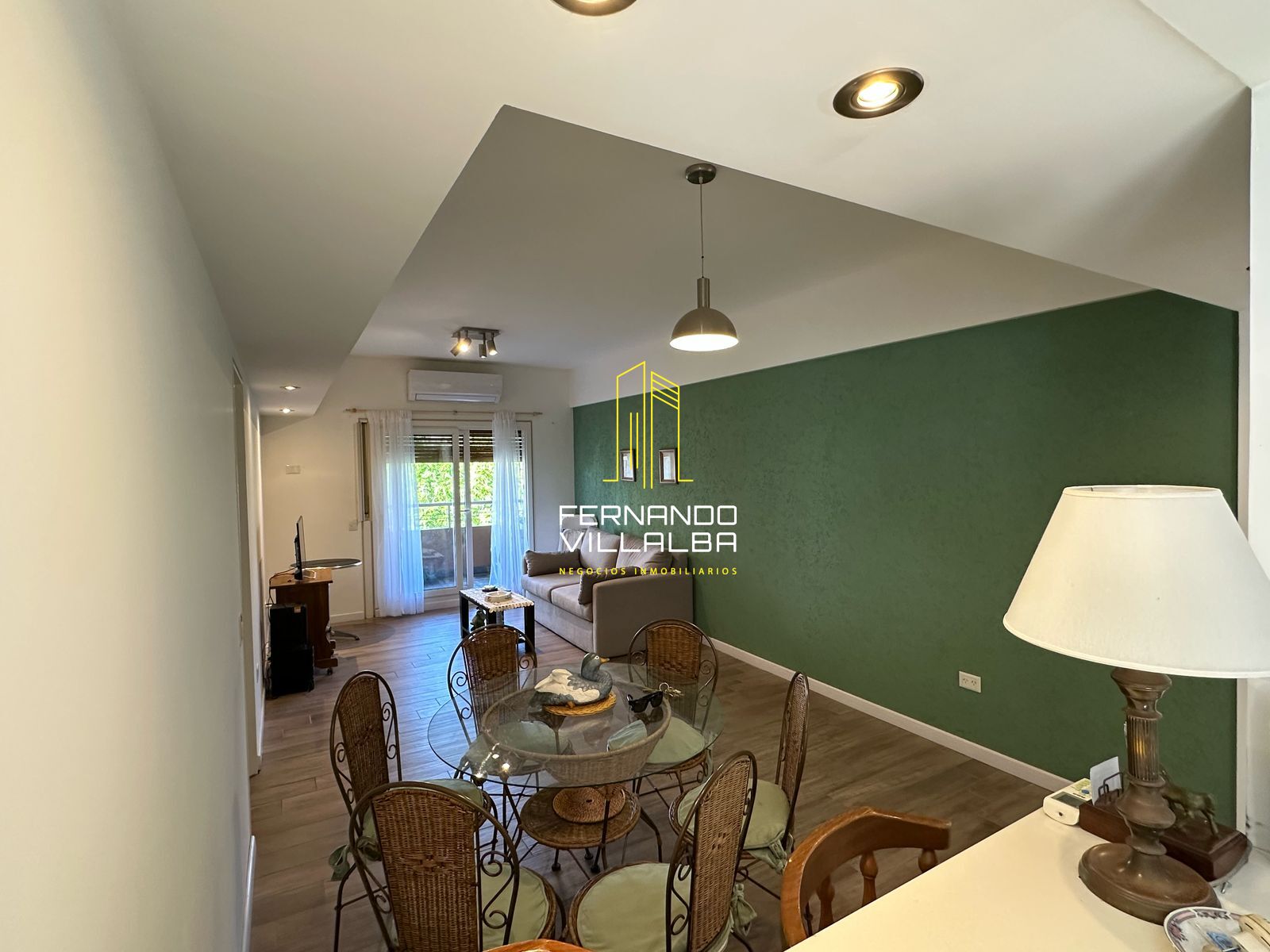 VENTA-Hermoso departamento 2 ambientes con cochera